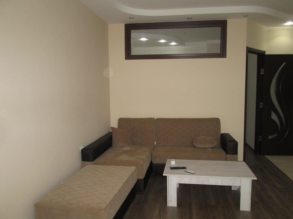 Mari Apartment Batumi Esterno foto