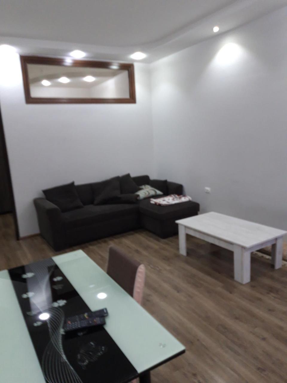 Mari Apartment Batumi Esterno foto